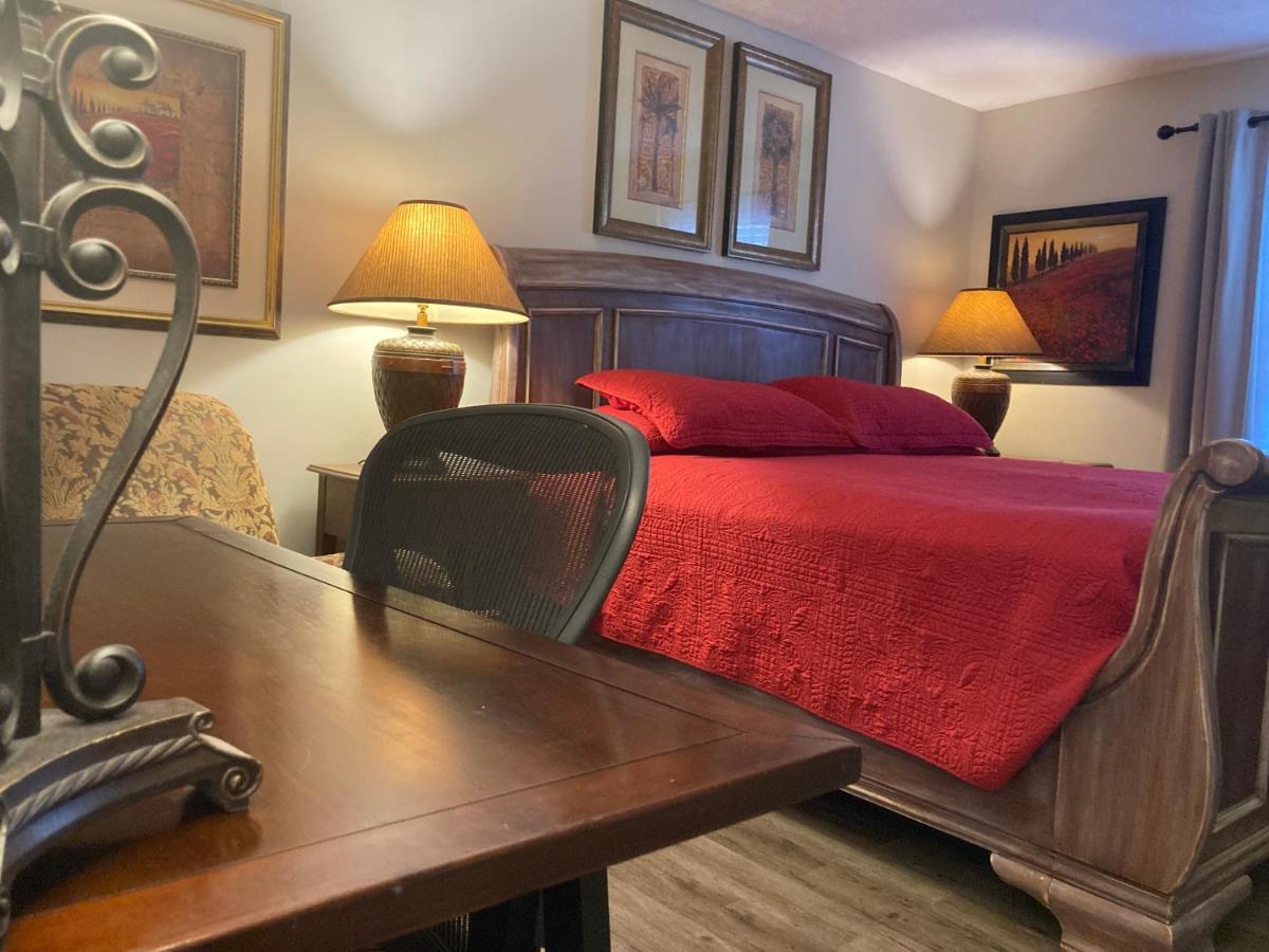 Spacious 3 Bedroom 2 Bath Condo Close To Five-Points In Athens Zewnętrze zdjęcie